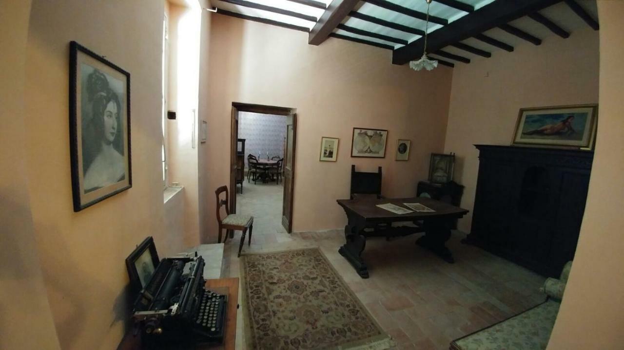 Pietra Rossa Casa Francesconi 게스트하우스 외부 사진